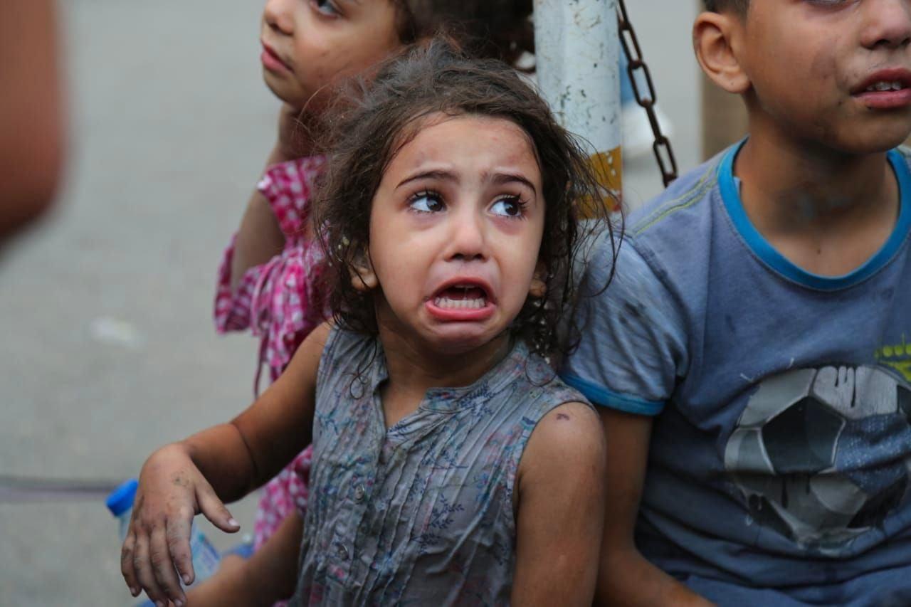 طفلة